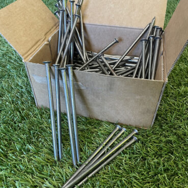 clous-pour-gazon-synthetique-accessoires-boutique-en-ligne-yards