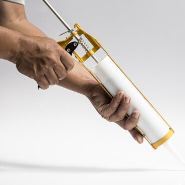 tube-de-colle-pour-gazon-synthetique-yards-fixation-pelouse-artificielle