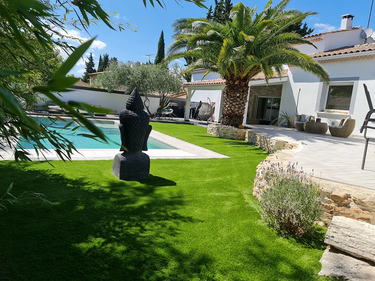 realisations-gazon-synthetique-Avignon-provence-yards-gazon-synthetique