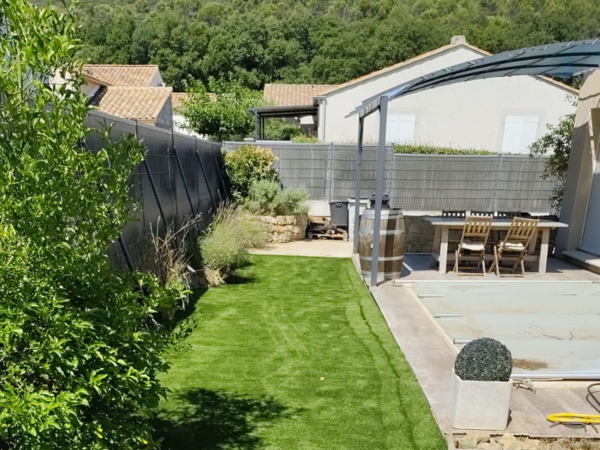 pose-gazon-synthetique-orsan-gard-yards