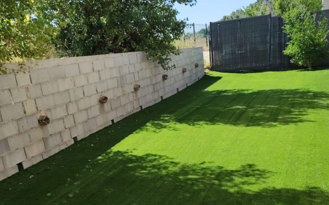 pose-gazon-synthetique-orsan-gard-yards-3