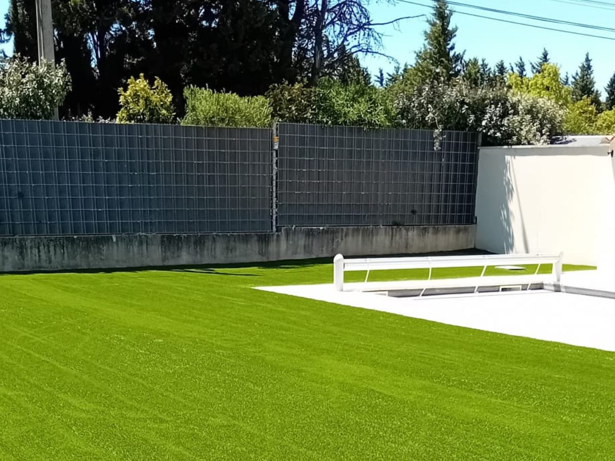 installation-gazon-synthetique-avignon-gard-yards